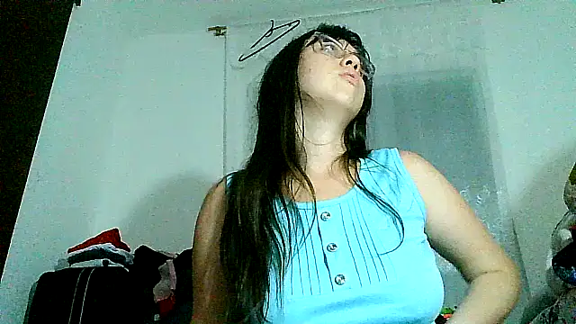 Snapshot of lareinalareinadelanal chatting on September 2025 11:37:02 AM lareinalareinadelanal online show from September 2025 11:37:02 AM