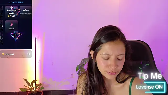 Sarasavage online show from March 2026 01:16:02 PM