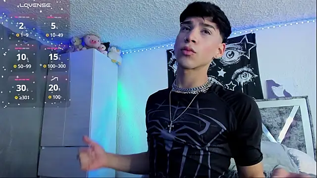 Dark Boy26 online show from September 2025 10:32:01 PM