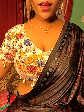 Snapshot of Miss_Mayaa_ chatting on November 2025 12:16:01 PM Miss Mayaa online show from November 2025 12:16:01 PM