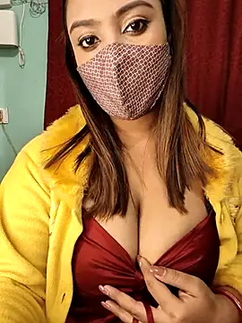 Snapshot of Miss_Mayaa_ chatting on January 2026 06:24:02 PM Miss Mayaa online show from January 2026 06:24:02 PM