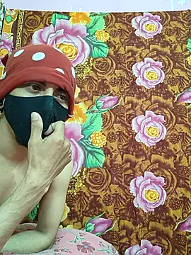 Seducing couple online show from March 2026 03:44:01 AM