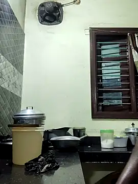 Snapshot of papukurty chatting on October 2025 02:39:01 PM papukurty online show from October 2025 02:39:01 PM