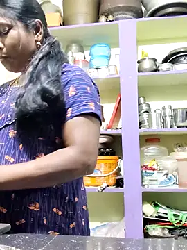 Snapshot of papukurty chatting on October 2025 01:37:01 PM papukurty online show from October 2025 01:37:01 PM