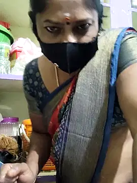 Snapshot of papukurty chatting on November 2025 01:43:03 PM papukurty online show from November 2025 01:43:03 PM