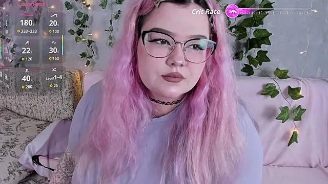 Snapshot of _CandyM1lky_ chatting on May 2026 07:16:01 AM CandyM1lky online show from May 2026 07:16:01 AM