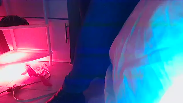 SatiroyNinfa online show from April 2026 09:05:01 PM