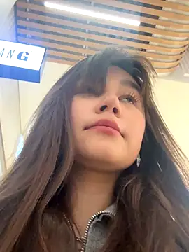 Julia PR0 online show from October 2025 10:35:01 AM