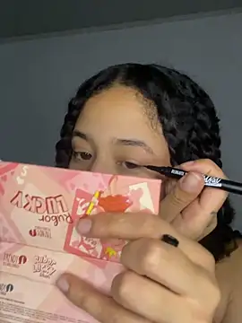 jadee8 online show from March 2026 12:10:01 AM