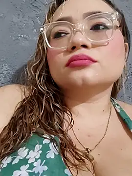 Snapshot of Amber_bunnyx chatting on September 2025 09:20:02 PM Amber bunnyx online show from September 2025 09:20:02 PM