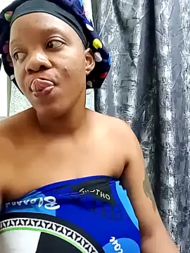 Snapshot of SexyMellon chatting on October 2025 07:03:01 PM SexyMellon online show from October 2025 07:03:01 PM