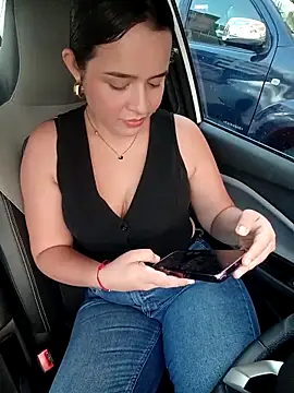 Lambedora 69 online show from October 2025 08:00:02 PM