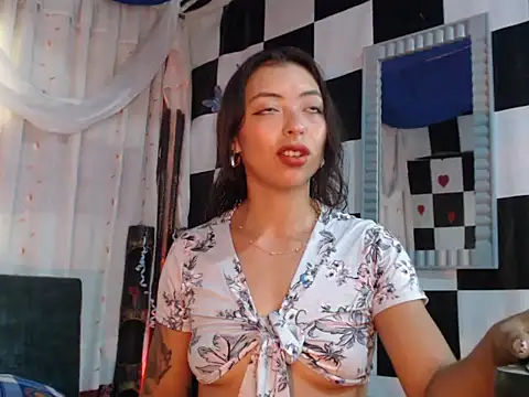 kendraof online show from November 2025 06:08:01 PM