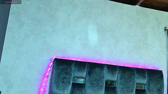 Taurito    online show from October 2025 06:13:02 AM