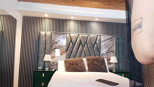 Michael blue online show from February 2026 08:27:02 PM