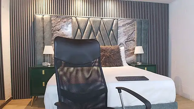 Michael blue online show from March 2026 07:21:02 PM