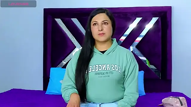 cuteeimy online show from October 2025 07:14:02 PM