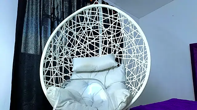 cuteeimy online show from November 2025 07:01:02 PM