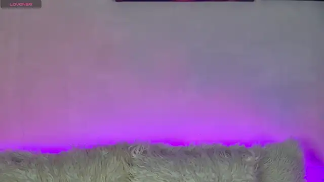 AlysonHuxley  online show from November 2025 03:56:02 PM