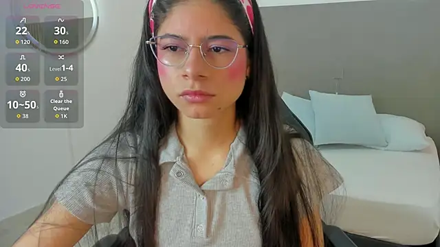 carlina 15 online show from February 2026 12:22:02 PM