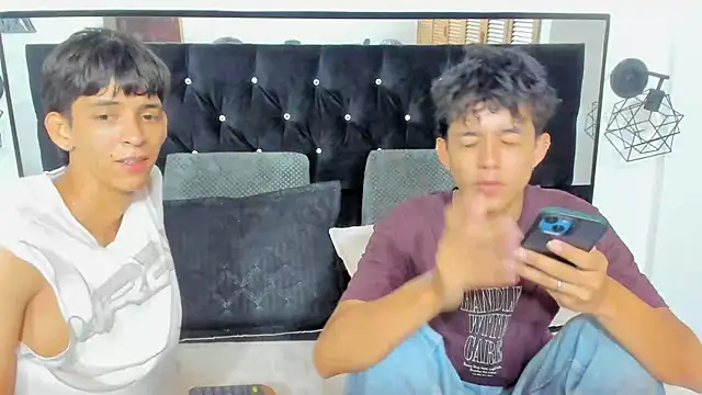 Sebas cat online show from October 2025 02:18:02 PM