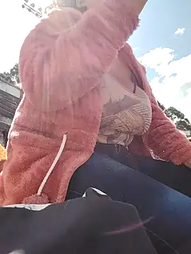 You-sexy-starr online show from January 2026 02:43:02 PM