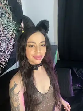 Coralink online show from November 2025 03:39:02 AM