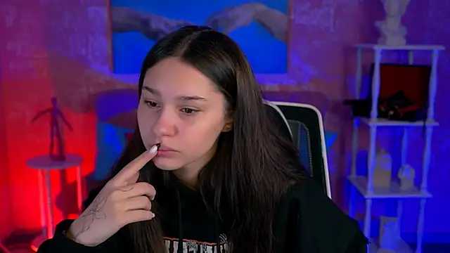 Snapshot of KimClarks_ chatting on October 2025 04:53:02 AM KimClarks  online show from October 2025 04:53:02 AM