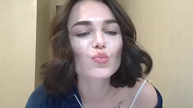 Snapshot of Silviaa_a chatting on April 2026 07:29:01 PM Silviaa a online show from April 2026 07:29:01 PM