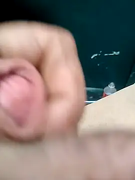 helldonk online show from October 2025 03:19:01 PM