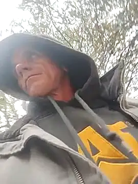 helldonk online show from November 2025 05:28:02 PM