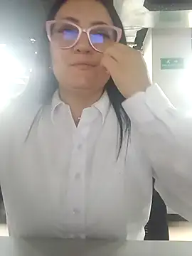 Romina693 online show from September 2025 06:36:01 AM