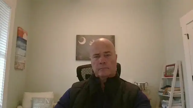 cyclone1212 online show from October 2025 12:18:02 PM