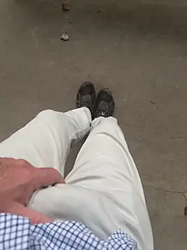 cyclone1212 online show from November 2025 11:53:02 AM