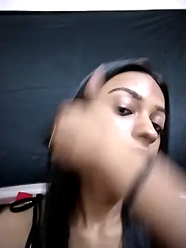 Your-Kitkat online show from October 2025 09:15:01 PM