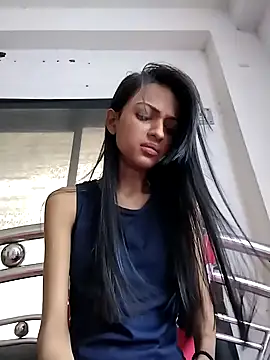 Your-Kitkat online show from October 2025 06:03:02 AM