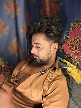 Munny6677 online show from March 2026 06:44:02 PM