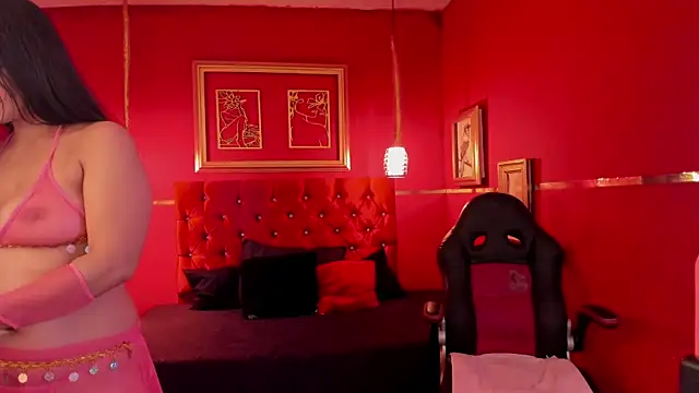 Snapshot of Anissa_Ali chatting on November 2025 09:13:01 PM Anissa Ali online show from November 2025 09:13:01 PM