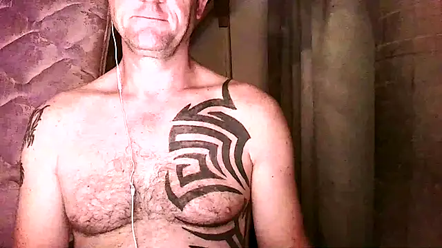 Snapshot of Yournaughty chatting on November 2025 05:50:02 AM Yournaughty online show from November 2025 05:50:02 AM