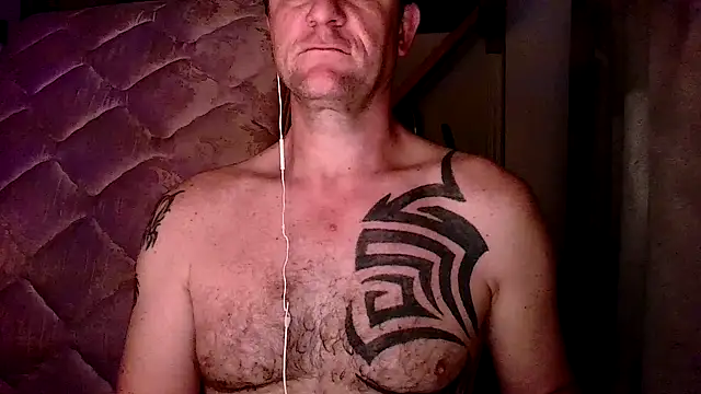 Snapshot of Yournaughty chatting on November 2025 06:13:01 AM Yournaughty online show from November 2025 06:13:01 AM