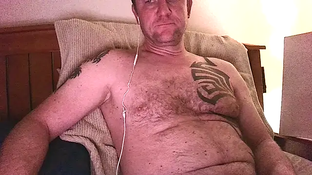 Snapshot of Yournaughty chatting on January 2026 05:44:01 AM Yournaughty online show from January 2026 05:44:01 AM