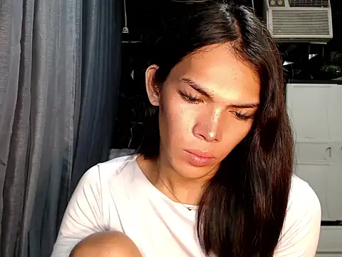 Snapshot of ladyhotcuming chatting on June 2026 07:20:01 PM ladyhotcuming online show from June 2026 07:20:01 PM