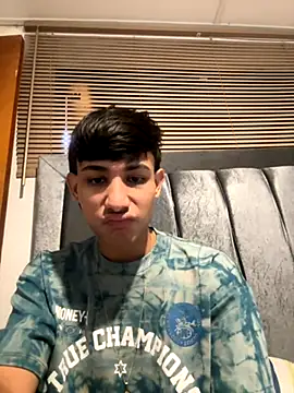 Snapshot of cody_fox10 chatting on October 2025 07:34:02 PM cody fox10 online show from October 2025 07:34:02 PM