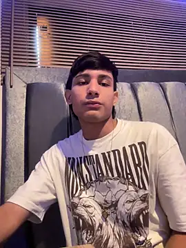 cody fox10 online show from November 2025 08:41:01 PM