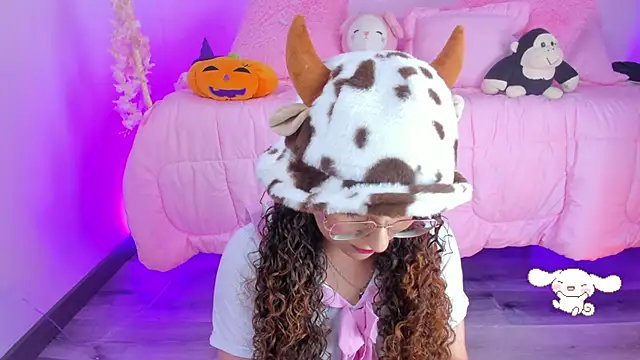 Snapshot of hannacutegod chatting on November 2025 04:56:01 AM hannacutegod online show from November 2025 04:56:01 AM