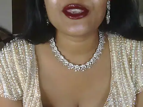 Snapshot of hotee_bhabi chatting on July 2026 05:00:02 AM hotee bhabi online show from July 2026 05:00:02 AM