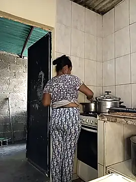 Fernanda30 online show from December 2025 05:19:02 PM