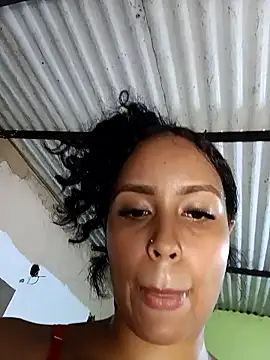 Snapshot of Fernanda30 chatting on May 2026 12:51:02 AM Fernanda30 online show from May 2026 12:51:02 AM