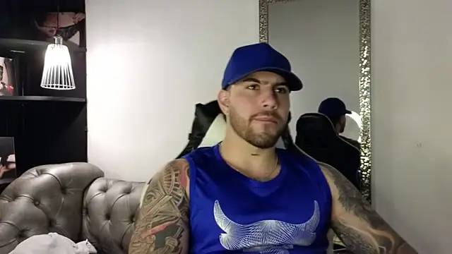 Ades Lowe online show from October 2025 12:30:02 PM