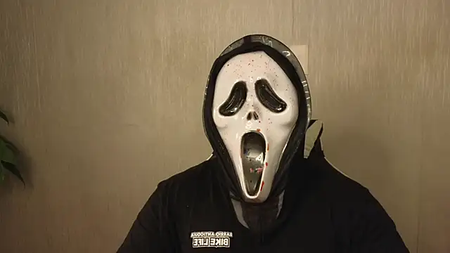 Ades Lowe online show from October 2025 11:33:02 AM